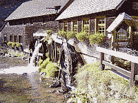 Klick: Hexenlochmühle bei Furtwangen 340kB
